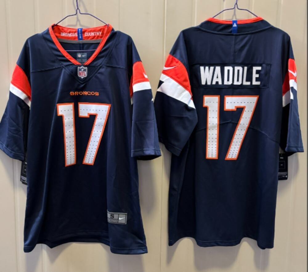 #17 Football Jersey NWT Mens M-Stitched